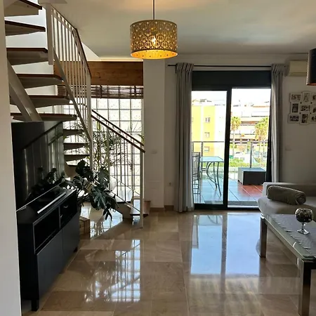 Colina Apartment *